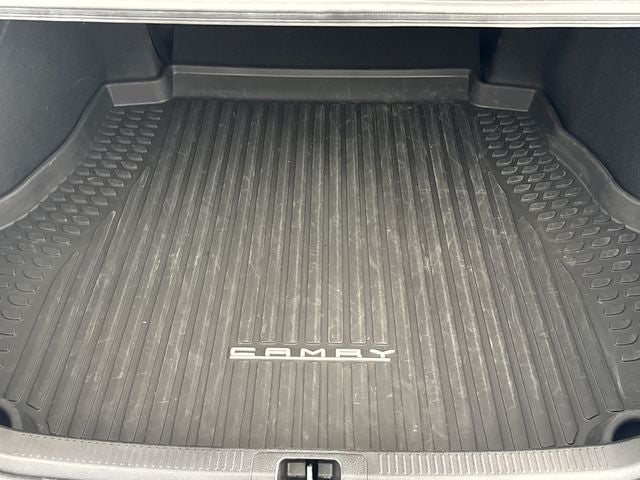 2023 Toyota Camry Hybrid XLE