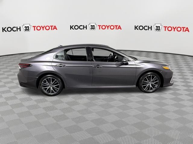 2023 Toyota Camry Hybrid XLE