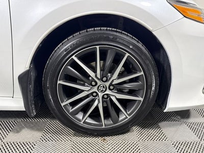 2021 Toyota Camry Hybrid XLE