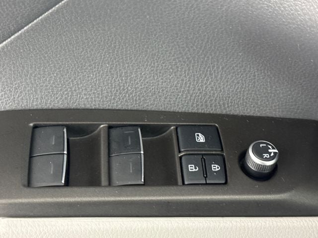 2021 Toyota Camry Hybrid XLE