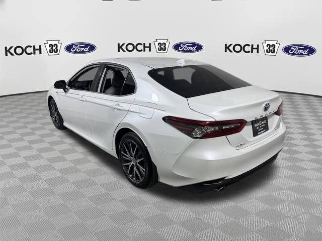 2021 Toyota Camry Hybrid XLE