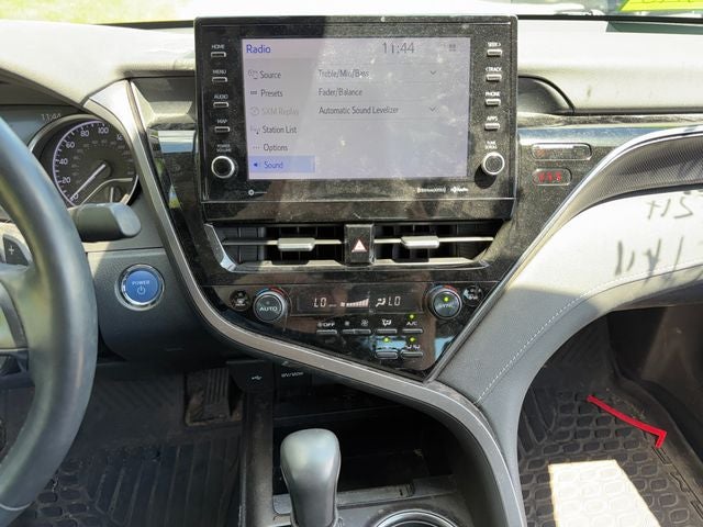 2023 Toyota Camry Hybrid XSE