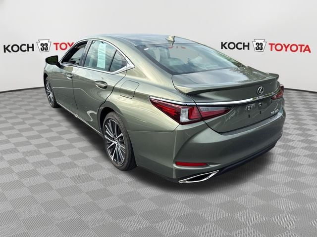 2025 Lexus ES 350