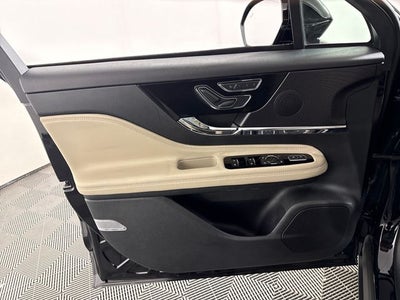 2025 Lincoln Corsair Premiere