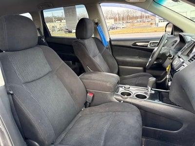 2015 Nissan Pathfinder S