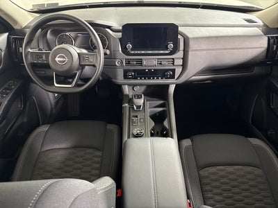2024 Nissan Pathfinder S