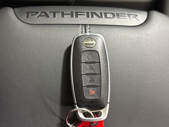2024 Nissan Pathfinder S