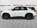 2024 Nissan Pathfinder S