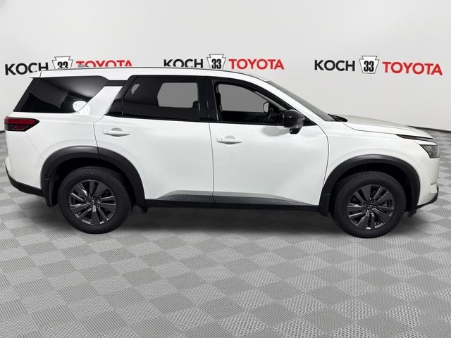 2024 Nissan Pathfinder S
