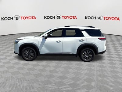 2024 Nissan Pathfinder SV