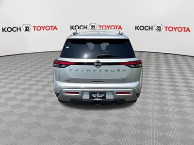 2022 Nissan Pathfinder Platinum
