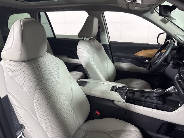 2025 Toyota Grand Highlander Limited