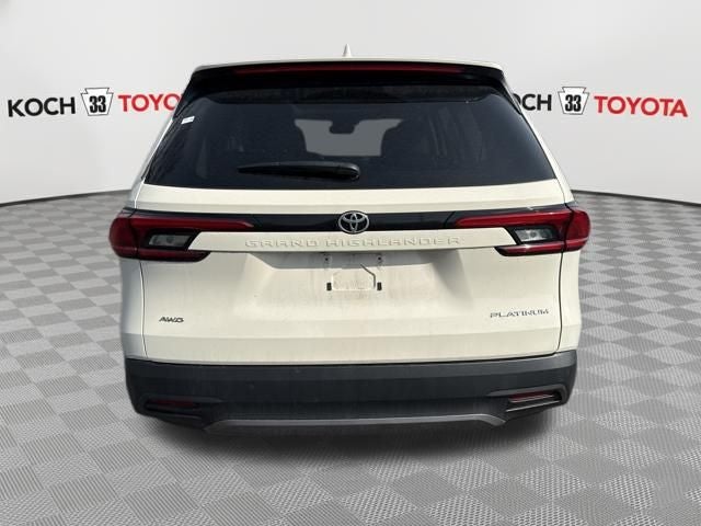 2024 Toyota Grand Highlander XLE