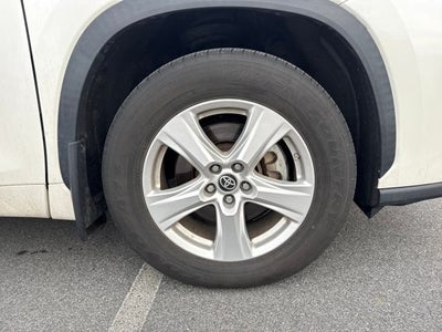 2021 Toyota Highlander LE