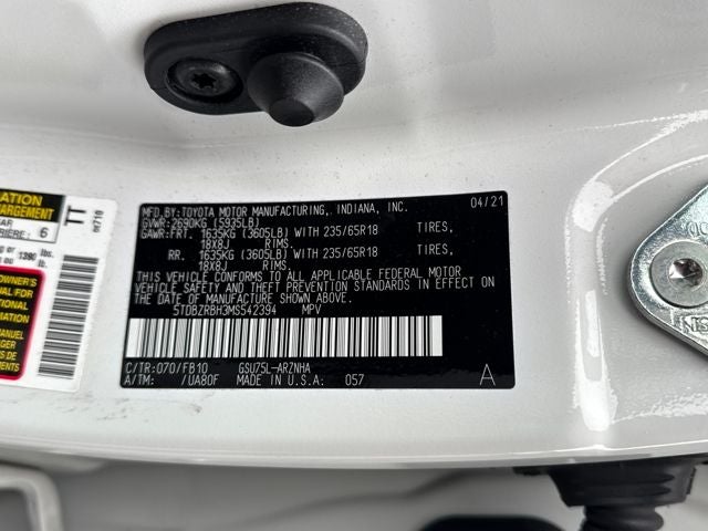 2021 Toyota Highlander LE