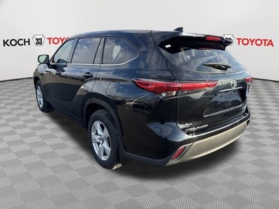 2021 Toyota Highlander LE