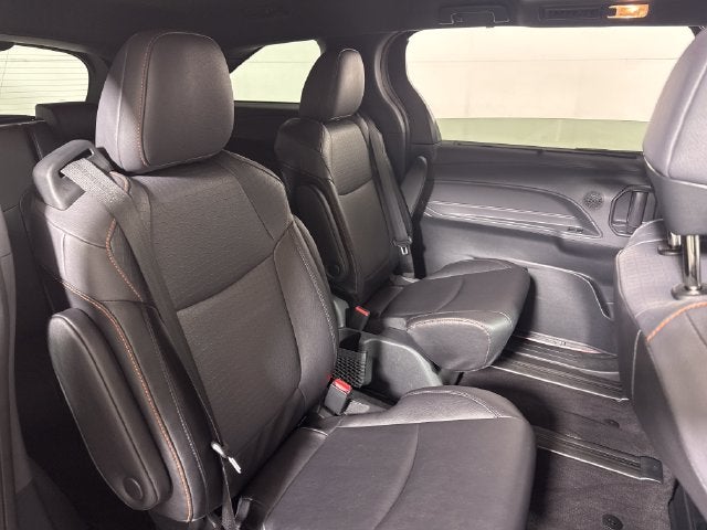 2024 Toyota Sienna XSE 7 Passenger