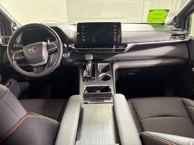 2024 Toyota Sienna XSE 7 Passenger