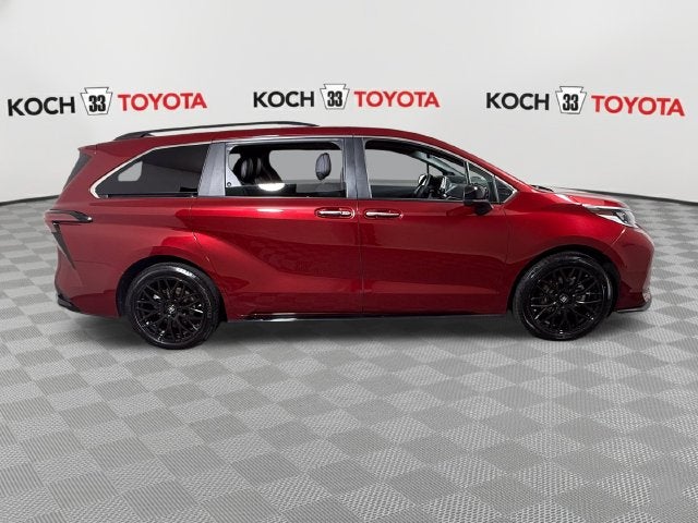 2024 Toyota Sienna XSE 7 Passenger