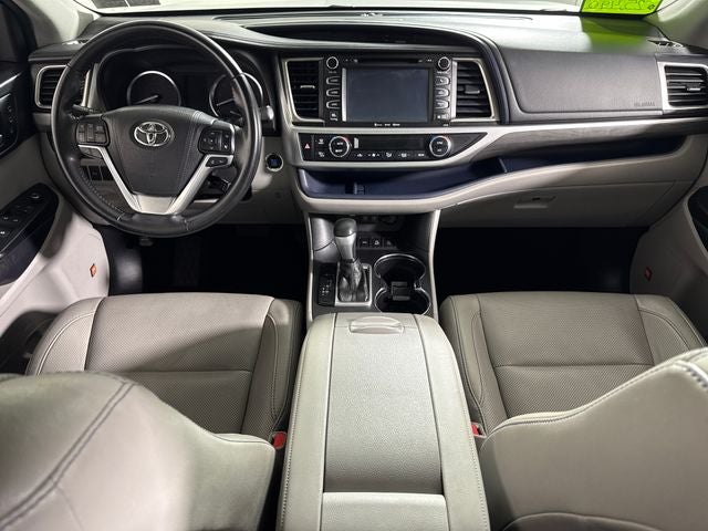 2017 Toyota Highlander Limited