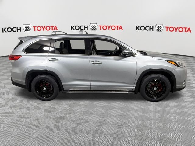 2017 Toyota Highlander Limited