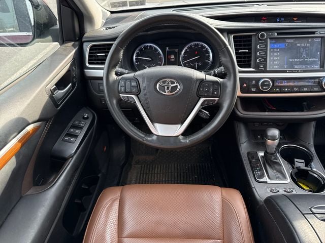 2018 Toyota Highlander Limited Platinum