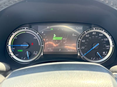 2022 Toyota Highlander Hybrid Platinum