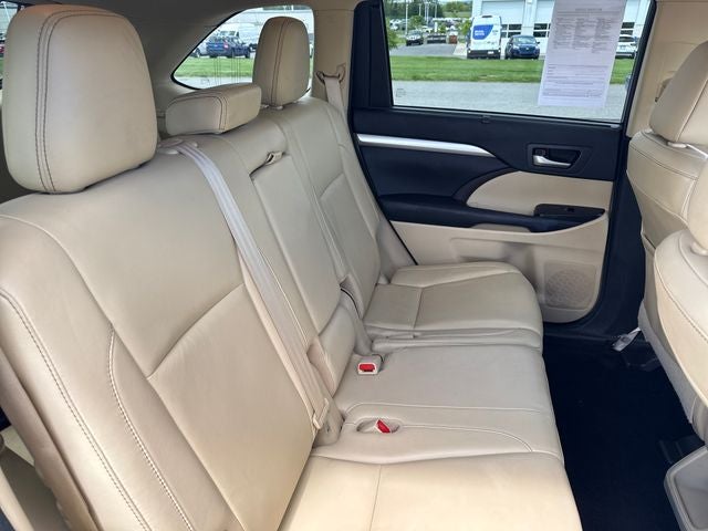 2016 Toyota Highlander XLE V6