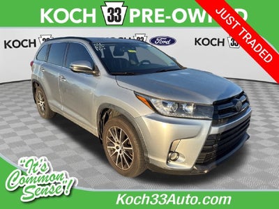 2017 Toyota Highlander SE