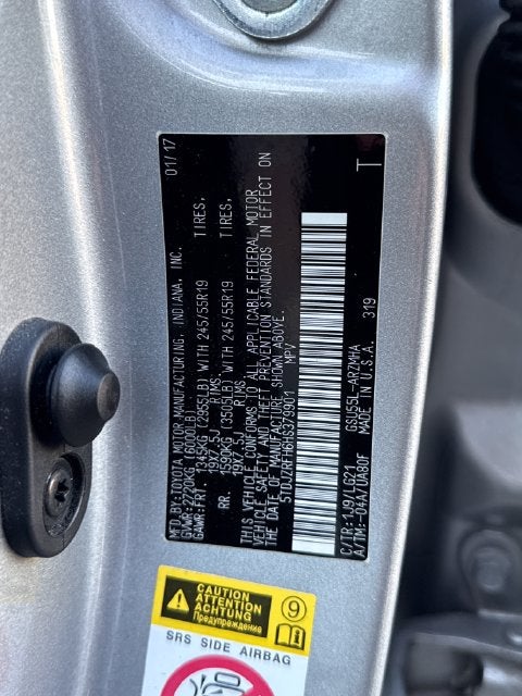 2017 Toyota Highlander SE