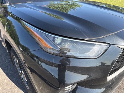 2023 Toyota Highlander Hybrid XLE