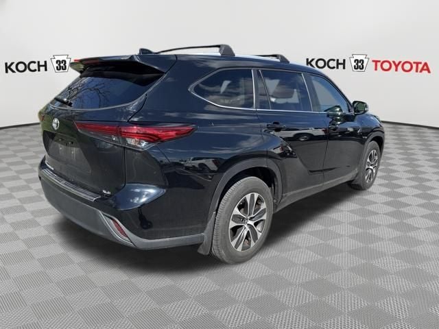 2023 Toyota Highlander XLE