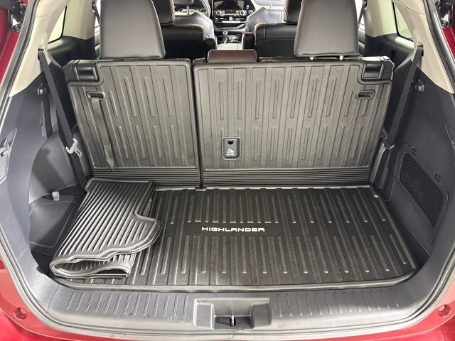 2025 Toyota Highlander XLE