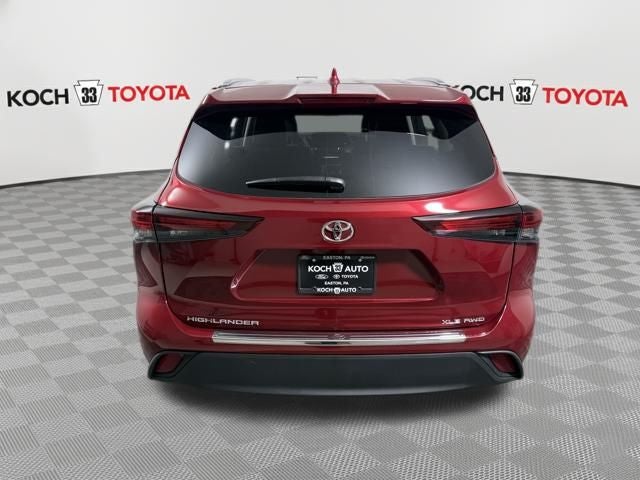 2025 Toyota Highlander XLE