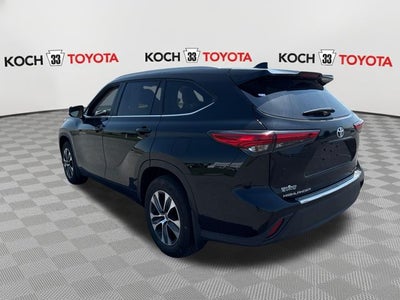 2023 Toyota Highlander XLE