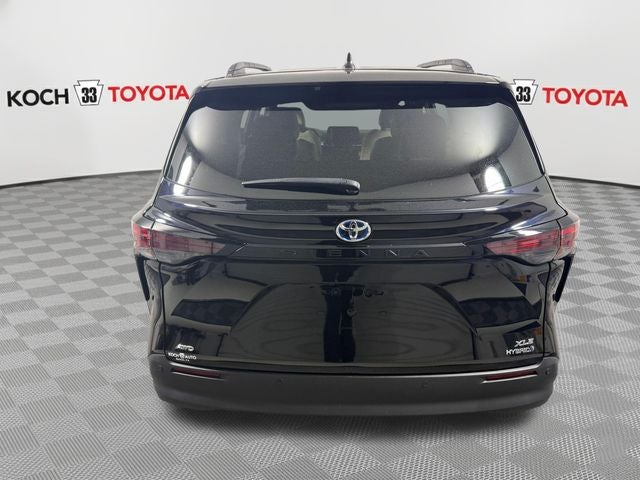 2023 Toyota Sienna XLE 7 Passenger