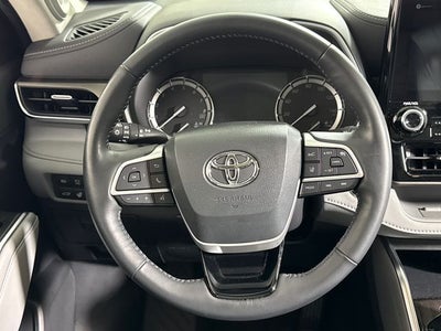 2022 Toyota Highlander Limited