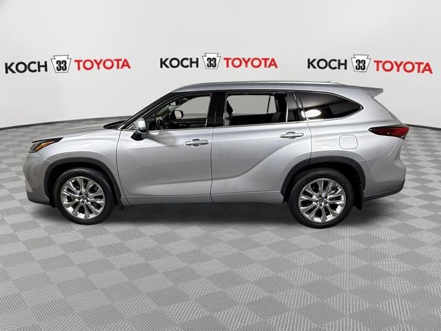 2022 Toyota Highlander Limited