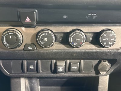 2020 Toyota Tacoma SR5 V6
