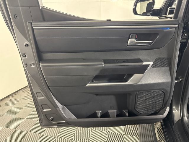2023 Toyota Tundra Hybrid Platinum