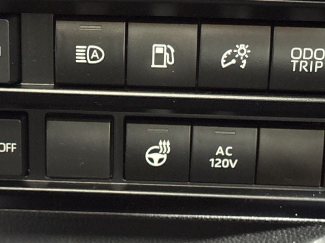 2023 Toyota Tundra Hybrid Platinum
