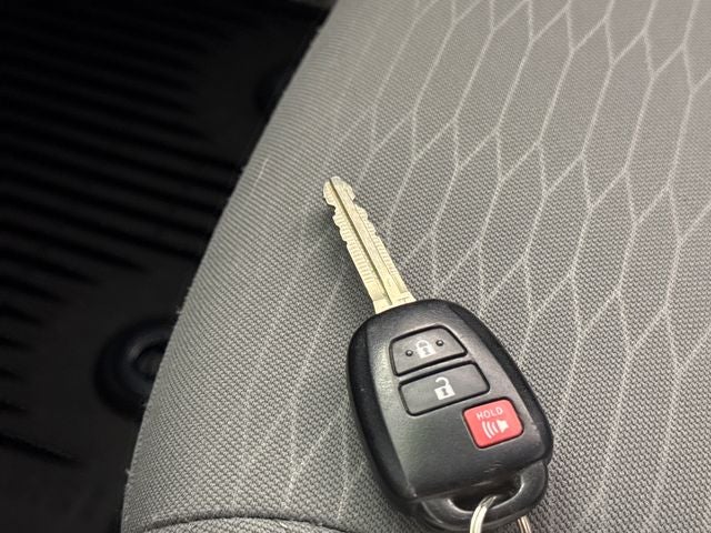 2018 Toyota Tacoma SR5