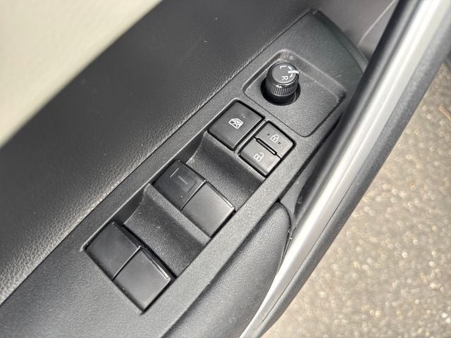 2023 Toyota Corolla Cross L