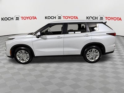 2024 Mitsubishi Outlander ES