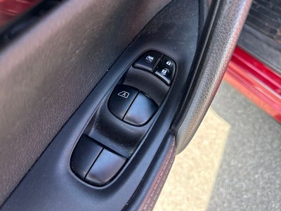 2017 Nissan Rogue Sport SV