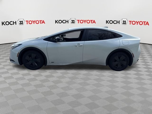 2024 Toyota Prius LE