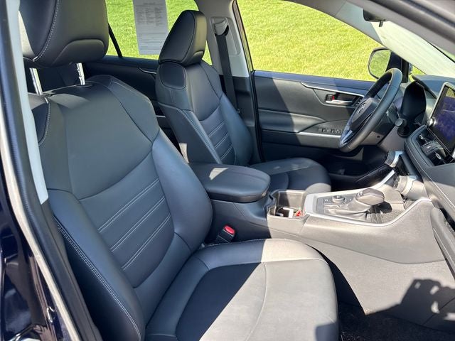 2025 Toyota RAV4 Hybrid XLE Premium