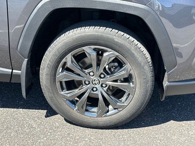 2023 Toyota RAV4 Hybrid XLE Premium