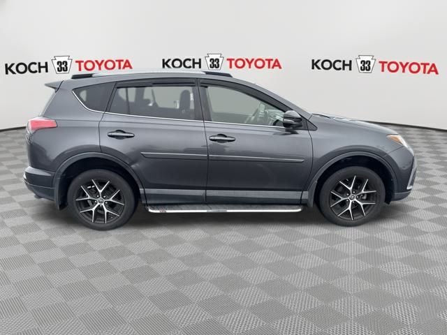 2018 Toyota RAV4 SE