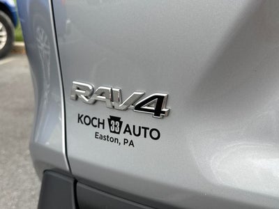 2025 Toyota RAV4 Hybrid LE